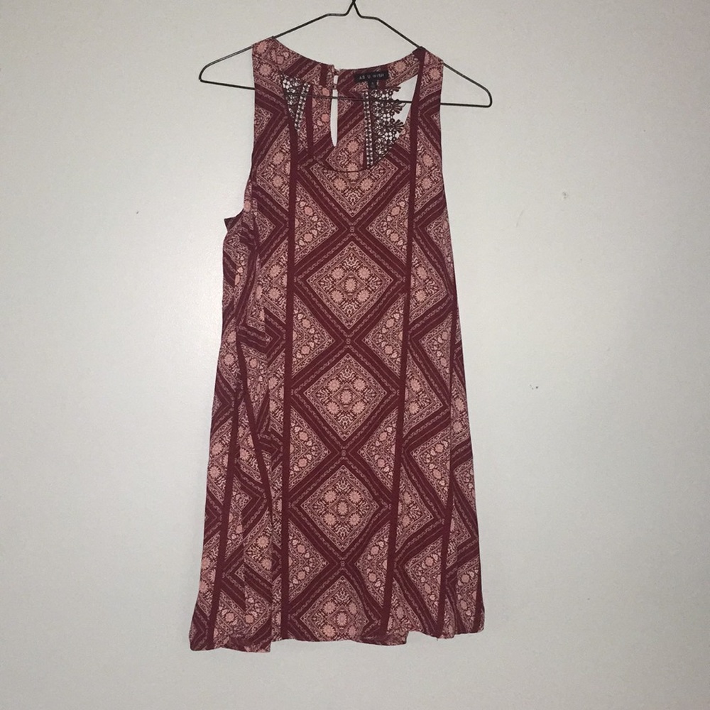 As u wish dress never worn very clean smoke free h